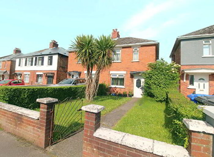 3 Bedroom Semi-Detached House For Sale In Cregagh Road, Belfast, BT6