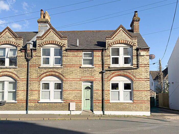 4 Bedroom Semi-Detached House For Sale In Commercial Road, Eastbourne, BN21