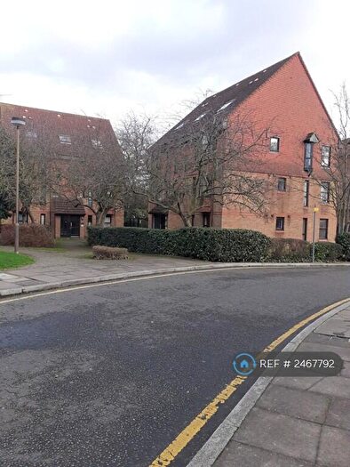 Studio To Rent In Coopers Close, London, E1