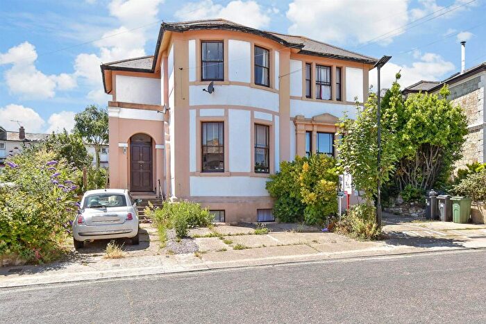 2 Bedroom Apartment For Sale In Royal Crescent, Sandown, Isle Of Wight, PO36