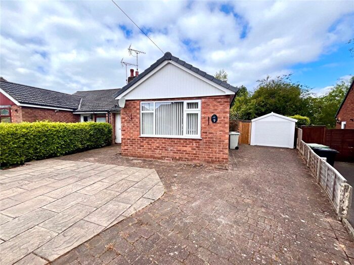 2 Bedroom Bungalow For Sale In Clevedon Close, Macclesfield, Cheshire, SK11