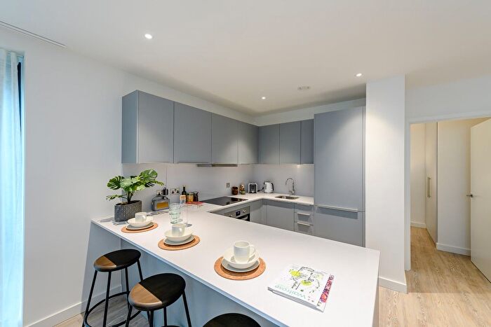 3 Bedroom Flat To Rent In Landsby Building, Wembley Park, HA9