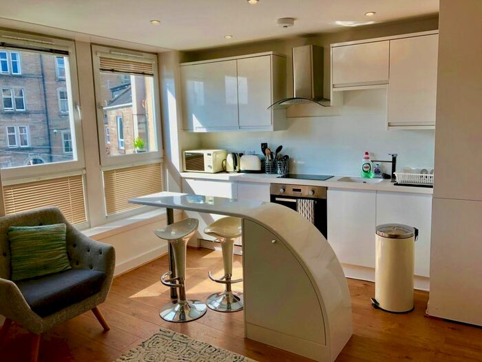 1 Bedroom Flat To Rent In Perth Road, Dundee, DD1