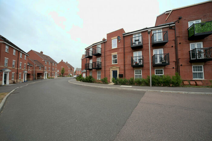 2 Bedroom Flat To Rent In Summerlin Drive, Milton Keynes, MK17