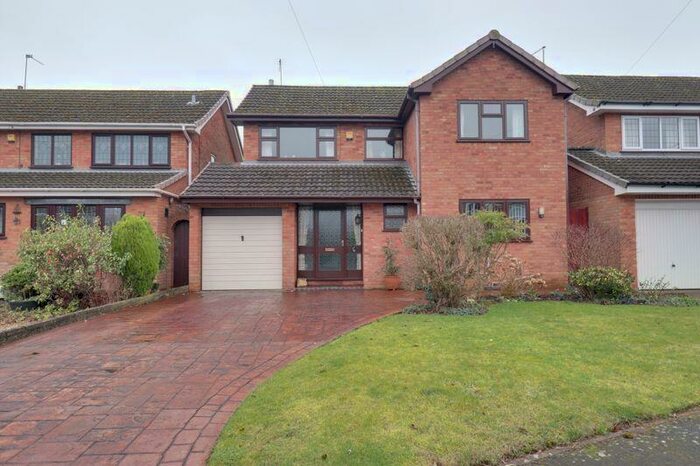 4 Bedroom Detached House For Sale In Ashleigh Crescent, Wheaton Aston, Staffordshire, ST19