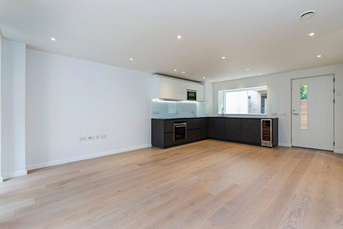 3 Bedroom Flat To Rent In Fouberts Place, Carnaby, W1F