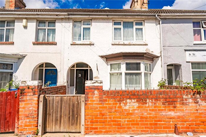 3 Bedroom Terraced House For Sale In Warneford Road, Cleethorpes, Lincolnshire, DN35