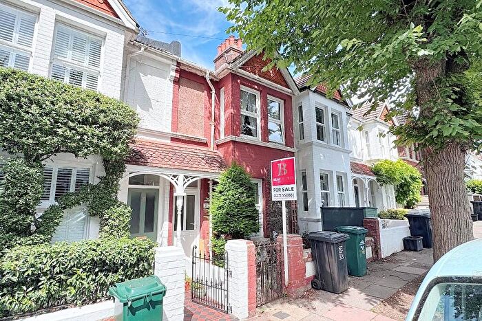 3 Bedroom Terraced House For Sale In Lowther Road, BN1