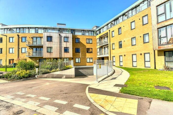3 Bedroom Apartment To Rent In Smeaton Court, Hertford, Hertfordshire, SG13