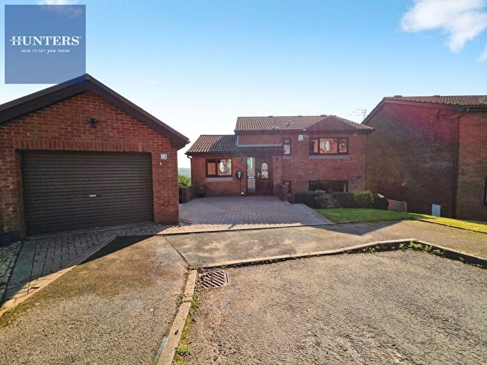 4 Bedroom Detached House For Sale In Maywood, Pontyclun, CF72