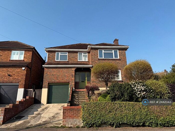 4 Bedroom Detached House To Rent In Goldings Road, Loughton, IG10
