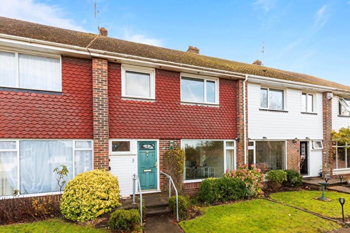 3 Bedroom Terraced House For Sale In Oxen Avenue, Central Shoreham, BN43