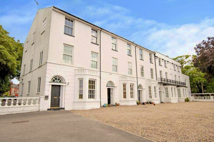 2 Bedroom Flat To Rent In London Road, Retford, DN22