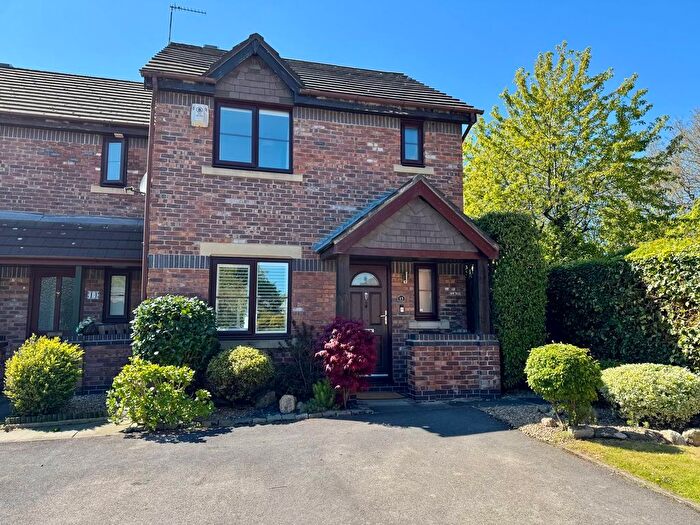 3 Bedroom Property For Sale In Alum Court, Holmes Chapel, CW4