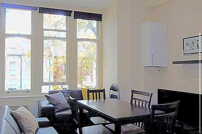 2 Bedroom Flat To Rent In Wolverton Gardens, London, W6