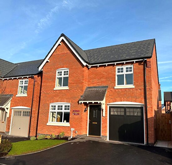 3 Bedroom Detached House For Sale In Kirby Woodlands Monument Way Priors Hall Park Corby, NN17