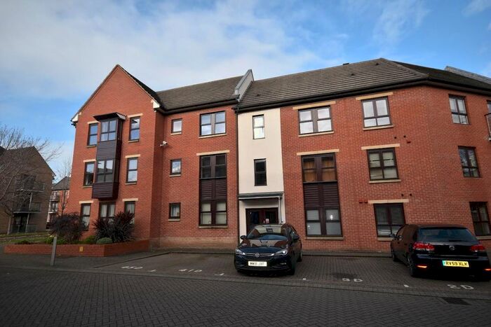 1 Bedroom Flat To Rent In Standside, St James, Northampton NN5