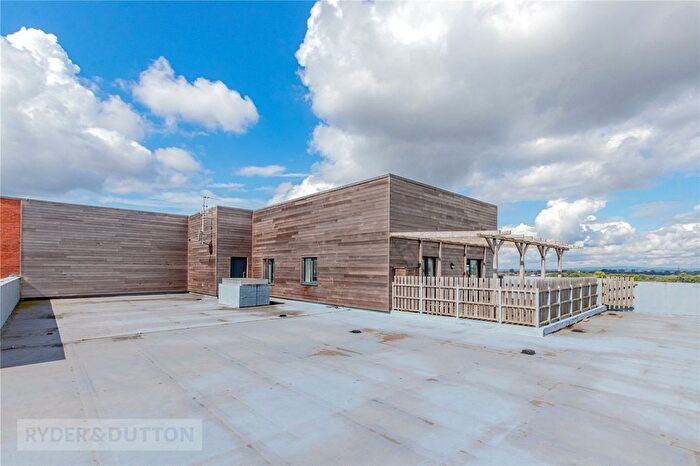 3 Bedroom Flat For Sale In Bridgewater Wharf, Droylsden, Manchester, Greater Manchester, M43