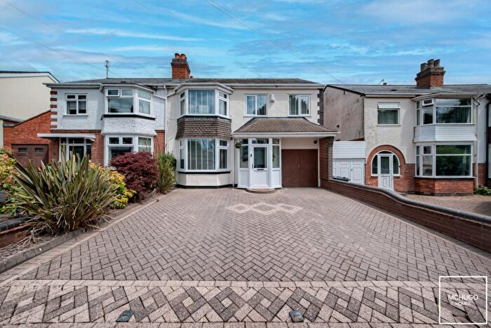 4 Bedroom Semi-Detached House For Sale In Balden Road, Harborne, B32