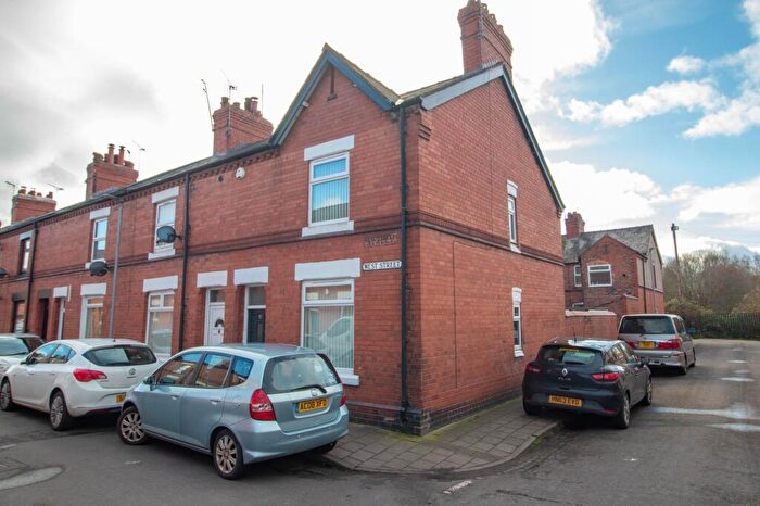 2 Bedroom Terraced House For Sale In West Street, Hoole, Chester, CH2