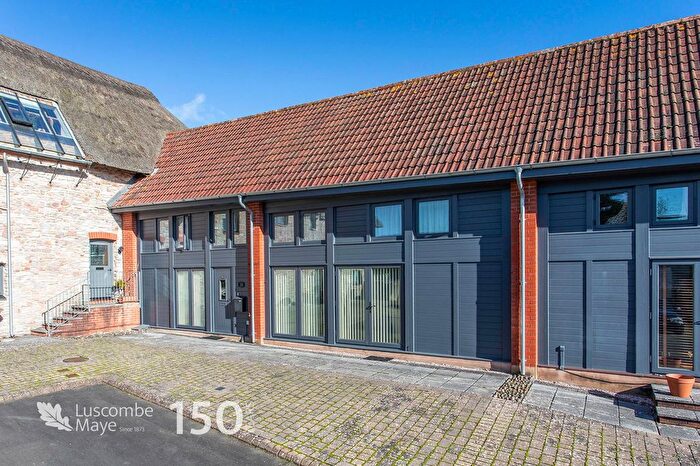 3 Bedroom Barn Conversion For Sale In Barton Leys, Berry Pomeroy, TQ9