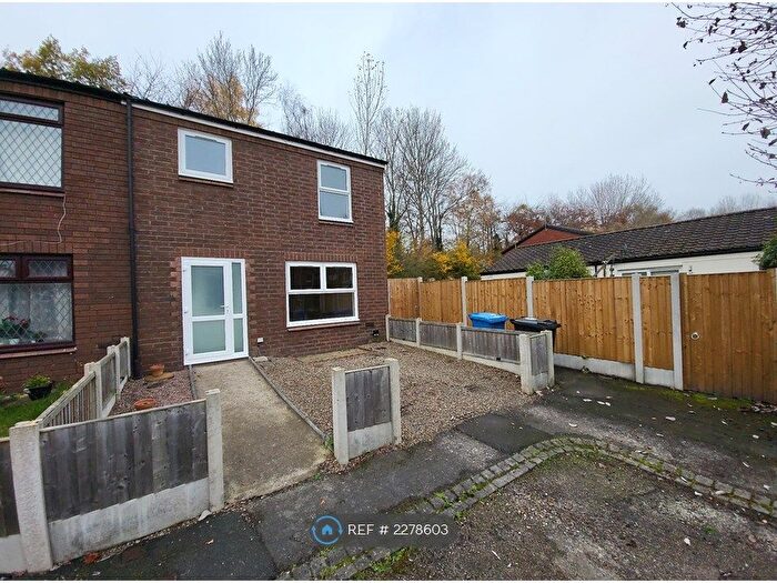 3 Bedroom Semi-Detached House To Rent In Vose Close, Great Sankey, Warrington, WA5