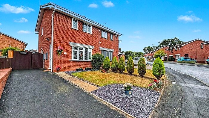 2 Bedroom Semi-Detached House For Sale In Cookes Croft, Birmingham, B31