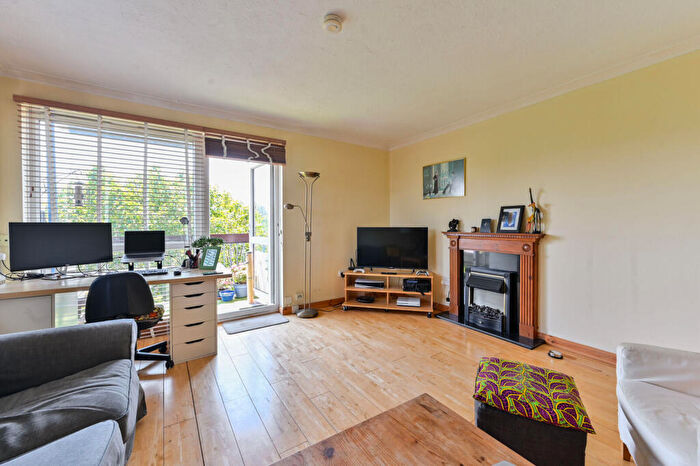 2 Bedroom Flat For Sale In Portland Street, London, , Elephant And Castle, London, SE17