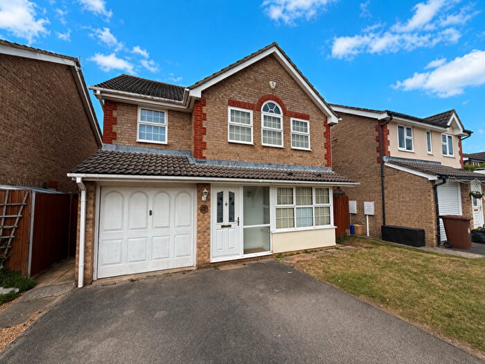 4 Bedroom Detached House To Rent In Bedgebury Close, Rochester, ME1