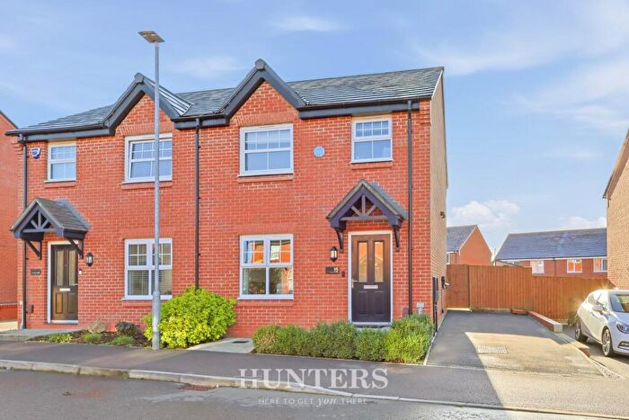 3 Bedroom Semi Detached House For Sale In Kirkfell Drive, Middleton, Manchester, M24