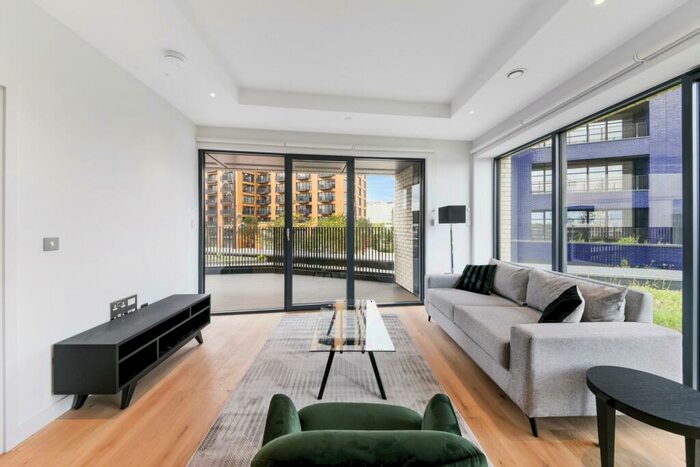 2 Bedroom Apartment To Rent In Corson House, London City Island, London, E14