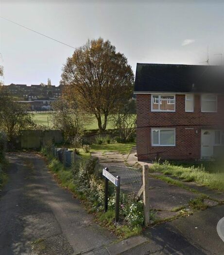 3 Bedroom Property To Rent In Newton Road, Gedling, Nottingham, NG4