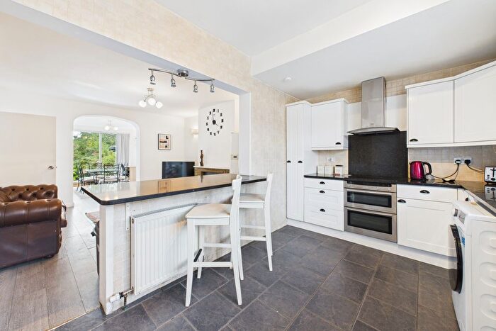 3 Bedroom End Of Terrace House For Sale In Constantine Avenue, York, North Yorkshire, YO10