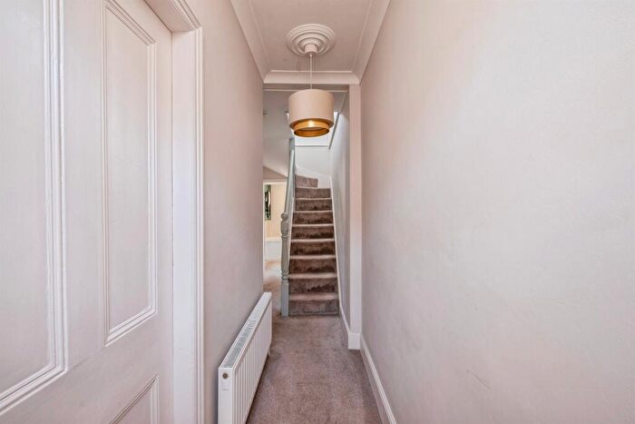 4 Bedroom Terraced House For Sale In Cliff Hill, Gorleston, Great Yarmouth, NR31