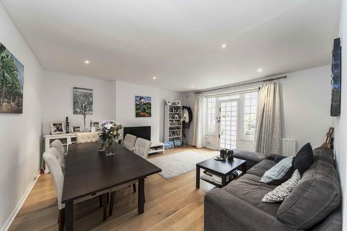 1 Bedroom Flat To Rent In Eardley Crescent, London, SW5