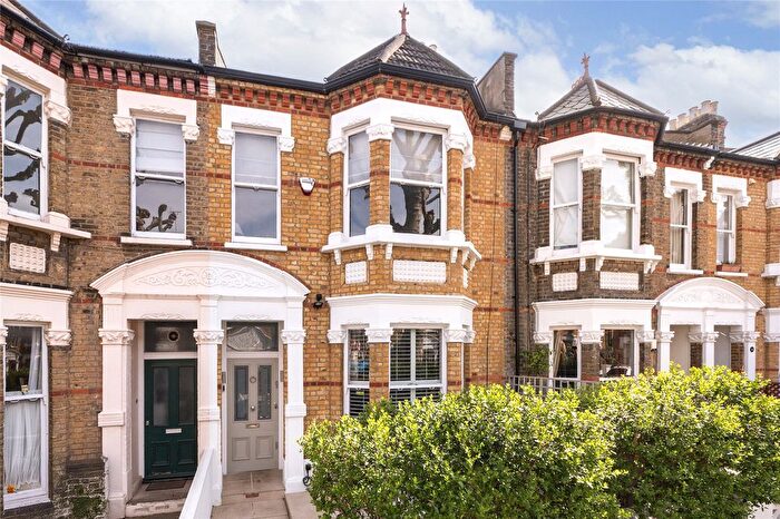 4 Bedroom Terraced House For Sale In Ormiston Grove, London, W12