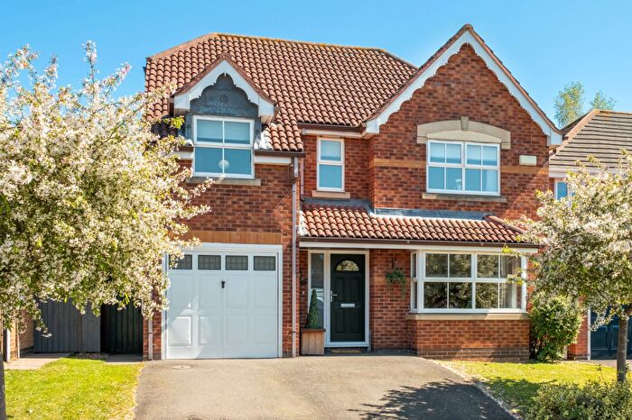 4 Bedroom Detached House For Sale In Thistle Bank, East Leake, LE12