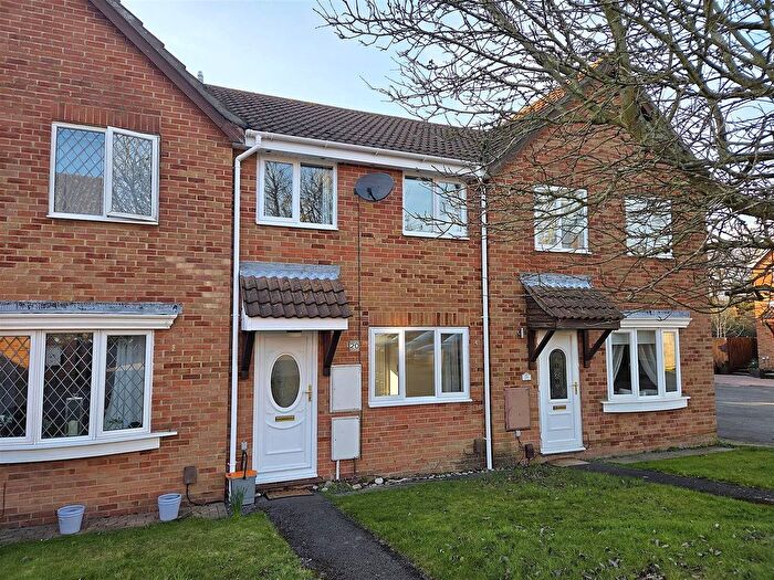 2 Bedroom Terraced House For Sale In Pennycress, Locks Heath, SO31
