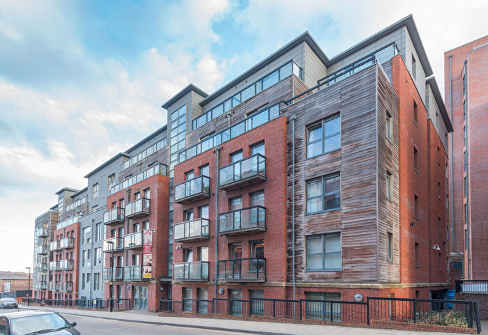 1 Bedroom Apartment To Rent In Upper Allen Street, City Centre, Sheffield, S3