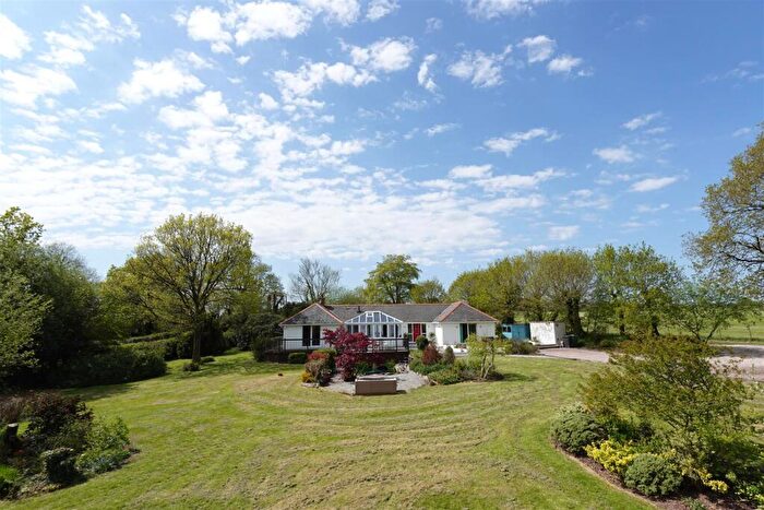 5 Bedroom Bungalow For Sale In Near Witheridge, EX17