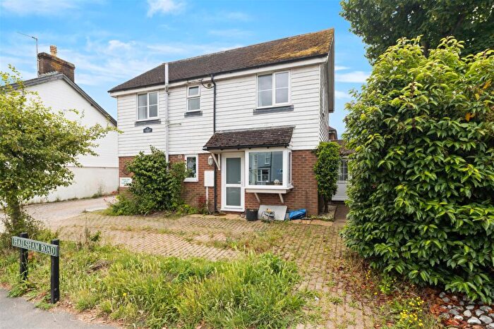 2 Bedroom Maisonette For Sale In Gardner Court, Herstmonceux East Sussex, BN27