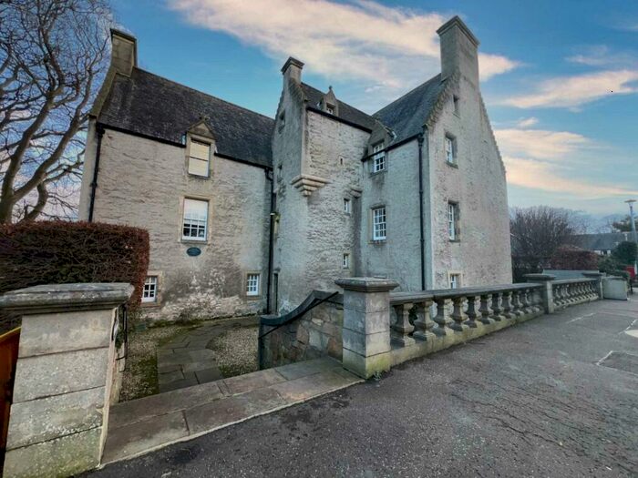 2 Bedroom Apartment To Rent In Pilrig House, Edinburgh, EH6