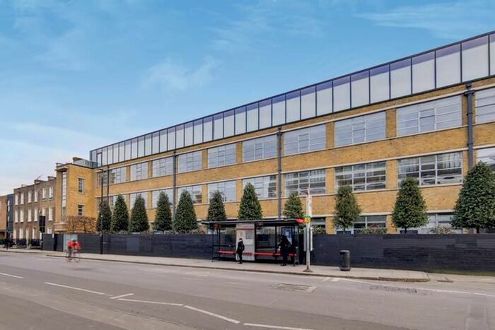 2 Bedroom Flat To Rent In Bayham Street, Camden Town, London, NW1