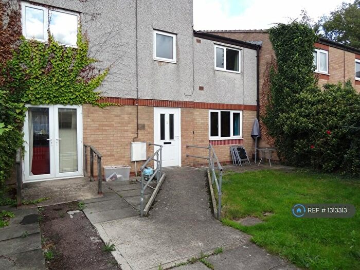 3 Bedroom Terraced House To Rent In Fitzroy Street, Leicester, LE3