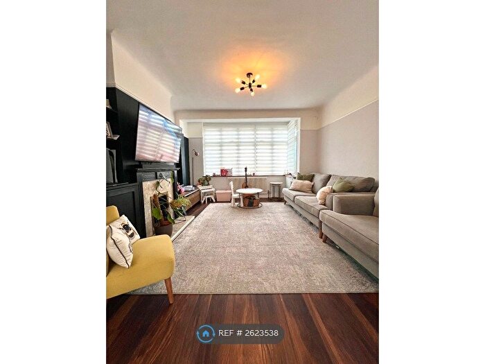 3 Bedroom Terraced House To Rent In Tisbury Road, London, SW16