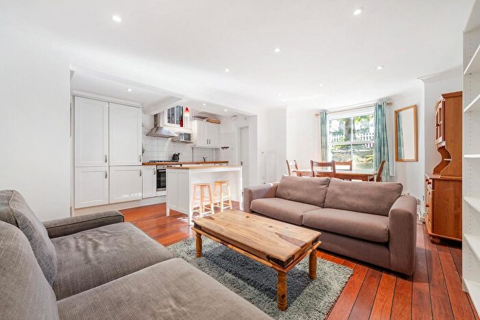 2 Bedroom Flat For Sale In Spenser Road, SE24