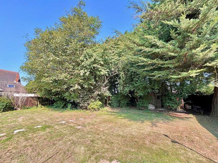5 Bedroom House For Sale In Main Road, Ormesby, Great Yarmouth, NR29