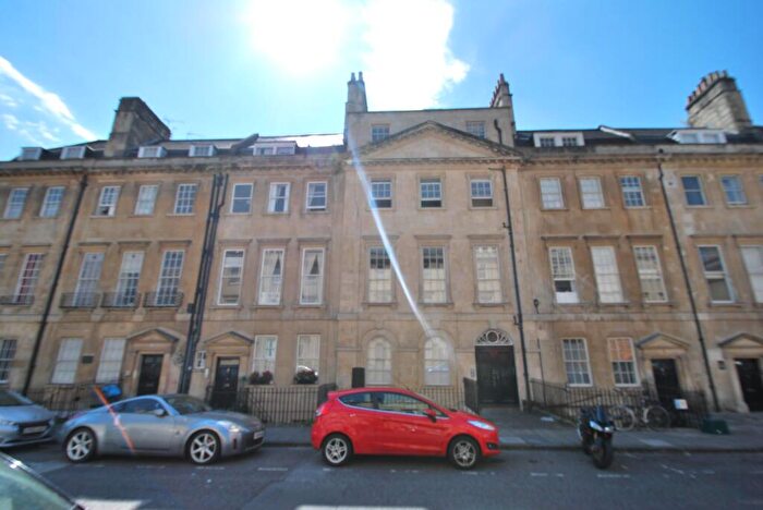 2 Bedroom Apartment To Rent In Alfred Street, BA1
