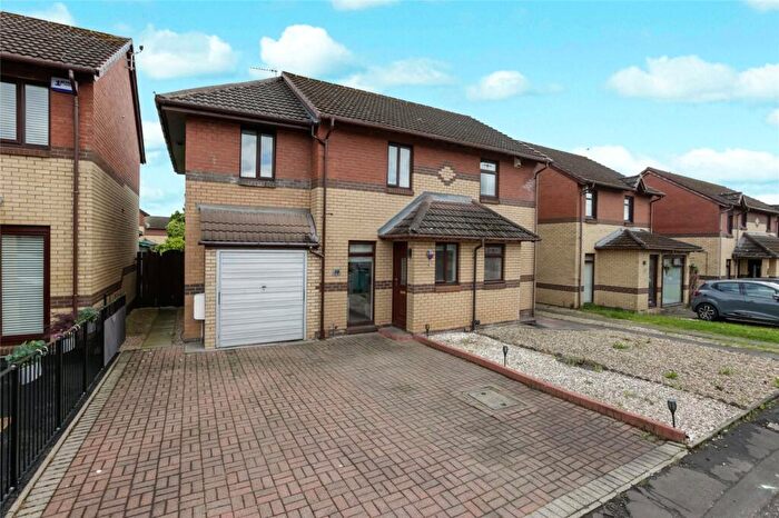 4 Bedroom Semi-Detached House For Sale In Cameronian Place, Bellshill, North Lanarkshire, ML4