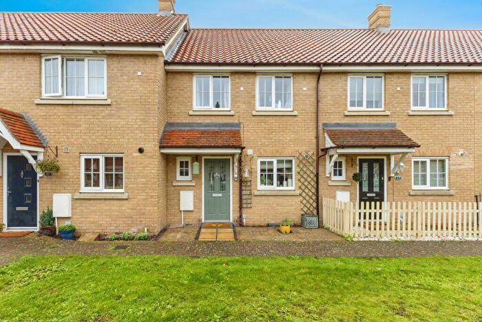 3 Bedroom House For Sale In Laburnum Close, Wymondham, Norfolk, NR18